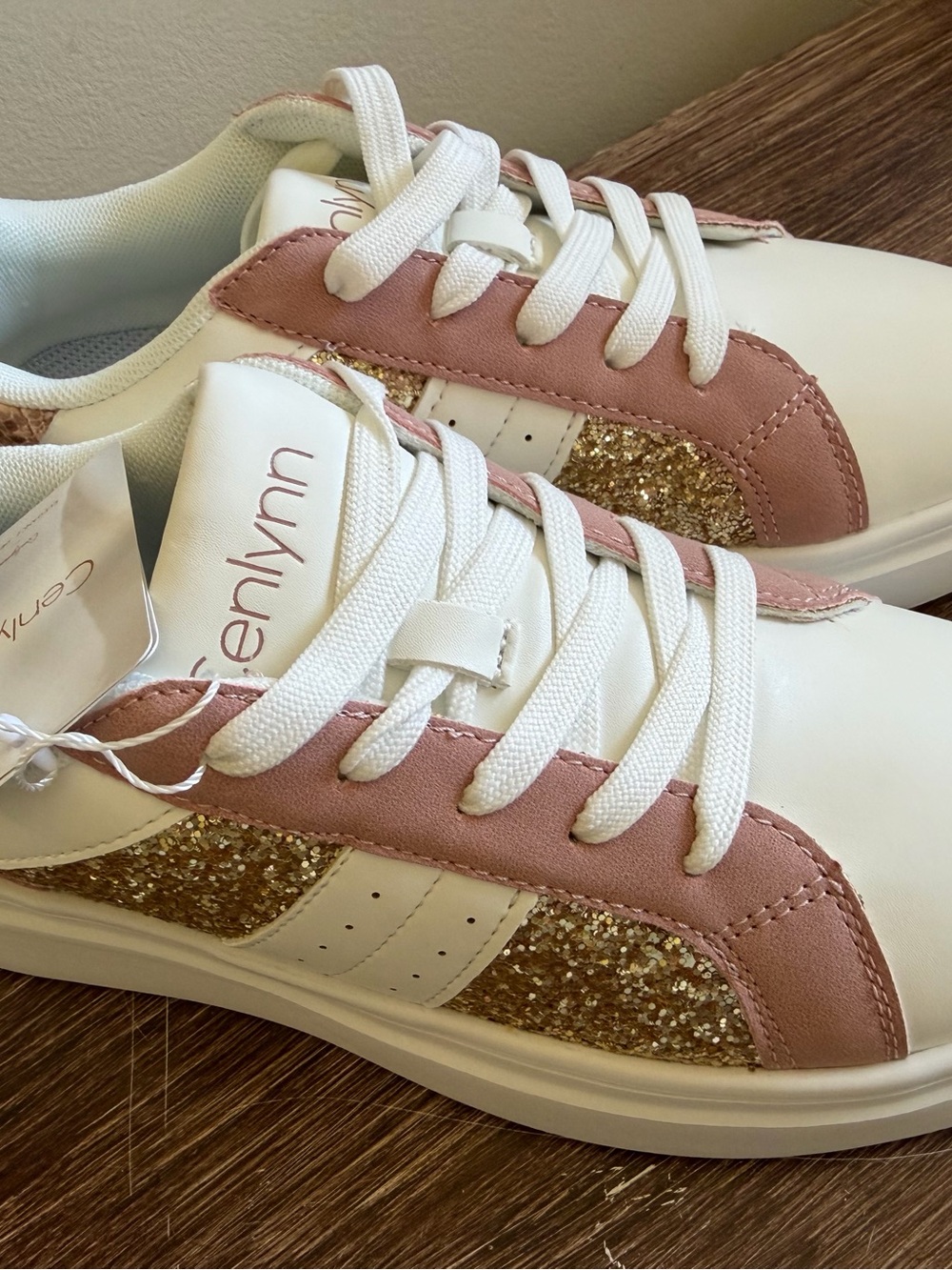 Women’s White & Rose Gold Glitter Fashion Sneaker